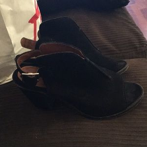 Black women heels